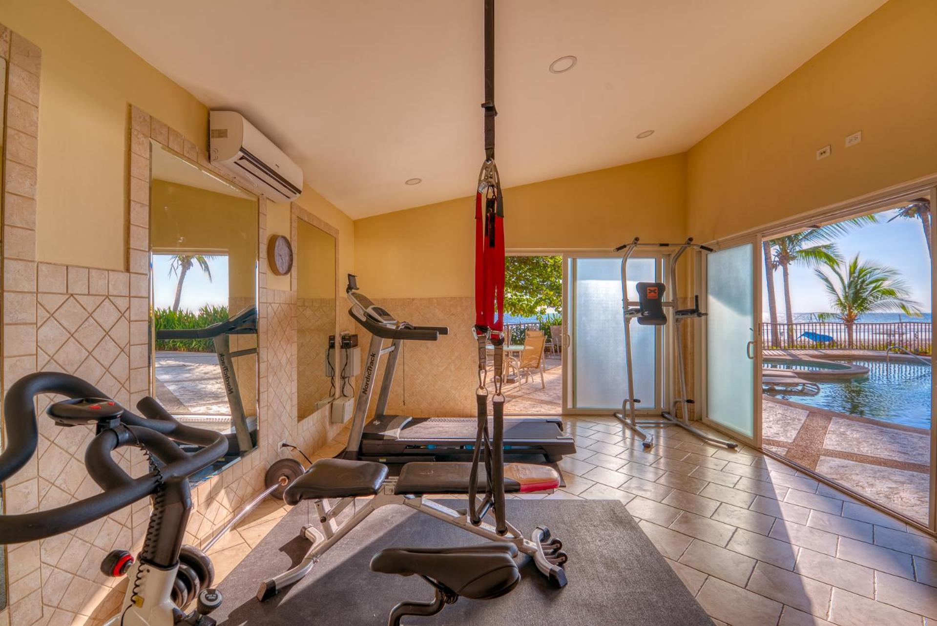 Secretjaco - Luxury Beach Front Penthouse With Pool & Jacuzzi Екстер'єр фото